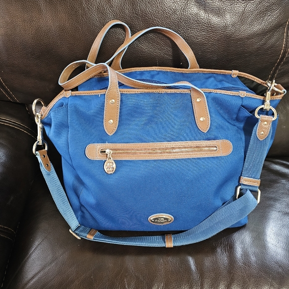 Coach Sawyer Signature Purse Handbag - Picture 4 of 14